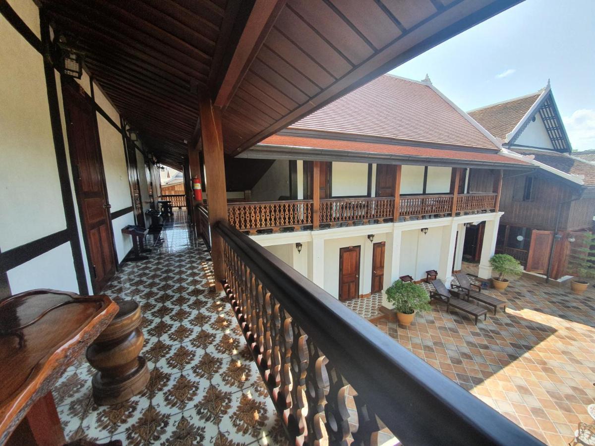 Ananta Villa Luang Prabang Exterior foto